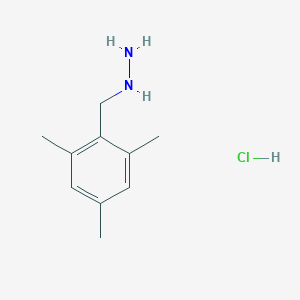 (2,4,6-Trimethylbenzyl)hydrazine hydrochloride