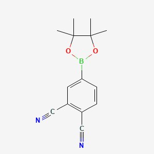 4-(4,4,5,5-Tetramethyl-1,3,2-dioxaborolan-2-yl)phthalonitrile