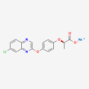 molecular formula C17H12ClN2NaO4 B1251776 Propanoic acid, 2-(4-((7-chloro-2-quinoxalinyl)oxy)phenoxy)-, sodium salt (1:1), (2R)- CAS No. 157542-89-7