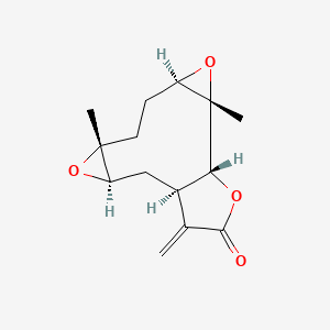 molecular formula C15H20O4 B1253591 (1R,3R,5R,8R,10R,12S)-5,10-二甲基-15-亚甲基-4,9,13-三氧杂四环[10.3.0.03,5.08,10]十五烷-14-酮 
