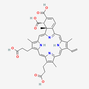 molecular formula C38H36N4O8 B1253775 (2R,2(1)S)-2(1),2(2)-dicarboxy-8-ethenyl-2,7,12,18-tetramethyl-2,2(1)-dihydrobenzo[b]porphyrin-13,17-dipropanoic acid 