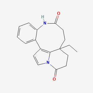 molecular formula C19H20N2O2 B1254334 8a-Ethyl-7,8,8a,9,10,11-hexahydroindolizino[8,1-ef][1]benzoazonine-6(5H),11-dione 