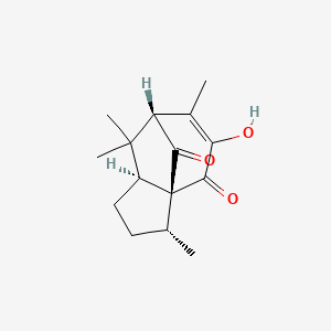 molecular formula C15H20O3 B1254775 (1R,2R,5S,7R)-9-羟基-2,6,6,8-四甲基三环[5.3.1.01,5]十一碳烯-10,11-二酮 CAS No. 2211-21-4