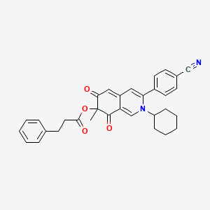 molecular formula C32H30N2O4 B1256615 3-苯基丙酸[3-(4-氰基苯基)-2-环己基-7-甲基-6,8-二氧代-7-异喹啉基]酯 