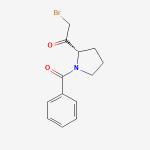 1-[(2S)-1-Benzoylpyrrolidin-2-yl]-2-bromoethan-1-one