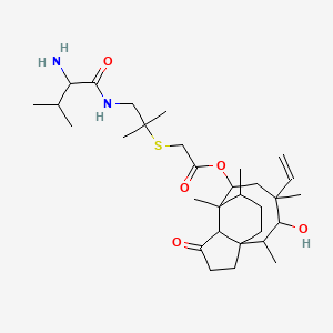 (4-Ethenyl-3-hydroxy-2,4,7,14-tetramethyl-9-oxo-6-tricyclo[5.4.3.01,8]tetradecanyl) 2-[1-[(2-amino-3-methylbutanoyl)amino]-2-methylpropan-2-yl]sulfanylacetate