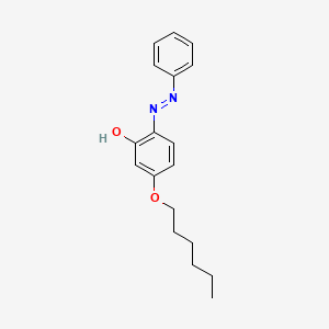 3-(Hexyloxy)-6-(2-phenylhydrazinylidene)cyclohexa-2,4-dien-1-one