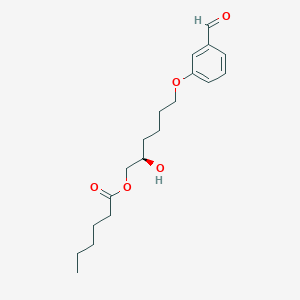 molecular formula C19H28O5 B12614698 (2R)-6-(3-Formylphenoxy)-2-hydroxyhexyl hexanoate CAS No. 918531-71-2