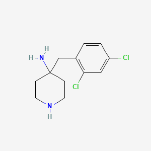 4-[(2,4-Dichlorophenyl)methyl]piperidin-4-amine