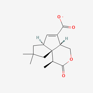 molecular formula C15H19O4- B1265343 戊烯内酯 D(1-) 