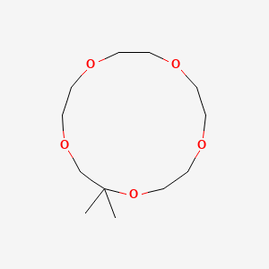 2,2-Dimethyl-1,4,7,10,13-pentaoxacyclopentadecane