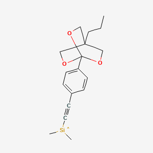 molecular formula C18H23O3Si B12737007 Silane, dimethyl((4-(4-propyl-2,6,7-trioxabicyclo(2.2.2)oct-1-yl)phenyl)ethynyl)- CAS No. 134133-97-4