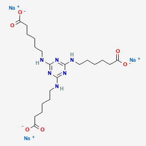 molecular formula C21H33N6Na3O6 B12757089 Hexanoic acid, 6,6',6''-(1,3,5-triazine-2,4,6-triyltriimino)tris-, trisodium salt CAS No. 135043-68-4