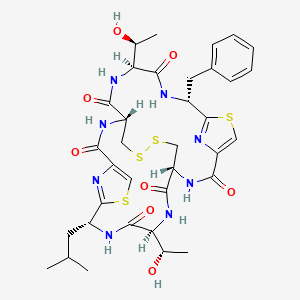 (1R,8R,11S,14R,21R,24S)-8-benzyl-11,24-bis[(1S)-1-hydroxyethyl]-21-(2-methylpropyl)-6,19,28,29-tetrathia-2,9,12,15,22,25,31,32-octazatetracyclo[12.12.4.14,7.117,20]dotriaconta-4,7(32),17,20(31)-tetraene-3,10,13,16,23,26-hexone