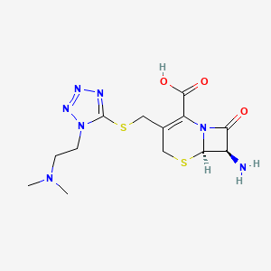 molecular formula C13H19N7O3S2 B1276387 (6R-反式)-7-氨基-3-(((1-(2-(二甲氨基)乙基)-1H-四唑-5-基)硫代)甲基)-8-氧代-5-噻-1-氮杂双环(4.2.0)辛-2-烯-2-羧酸 CAS No. 61607-66-7