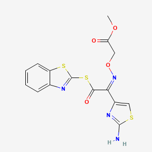 B1279105 (Z)-Methyl 2-(((1-(2-aminothiazol-4-yl)-2-(benzo[d]thiazol-2-ylthio)-2-oxoethylidene)amino)oxy)acetate CAS No. 246035-38-1