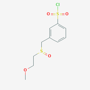 molecular formula C10H13ClO4S2 B12831953 3-(((2-Methoxyethyl)sulfinyl)methyl)benzenesulfonyl chloride 