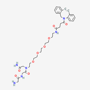 molecular formula C35H46N6O9 B12836749 N-[2-[2-[2-[2-[2-[[2-[(2-aminoacetyl)amino]acetyl]-(2-amino-2-oxoethyl)amino]ethoxy]ethoxy]ethoxy]ethoxy]ethyl]-4-(2-azatricyclo[10.4.0.04,9]hexadeca-1(16),4,6,8,12,14-hexaen-10-yn-2-yl)-4-oxobutanamide 