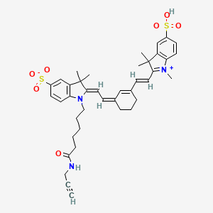 3,3-Dimethyl-1-(6-oxo-6-(prop-2-yn-1-ylamino)hexyl)-2-(2-(3-(2-(1,3,3-trimethyl-5-sulfoindolin-2-ylidene)ethylidene)cyclohex-1-en-1-yl)vinyl)-3H-indol-1-ium-5-sulfonate