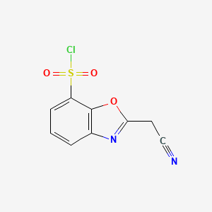 molecular formula C9H5ClN2O3S B12873515 2-(Cyanomethyl)benzo[d]oxazole-7-sulfonyl chloride 