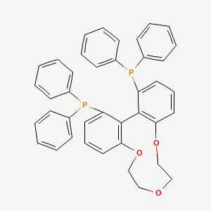 (15aR)-1,15-Bis(diphenylphosphino)-6,7,9,10-tetrahydrodibenzo[h,j][1,4,7]trioxacycloundecine