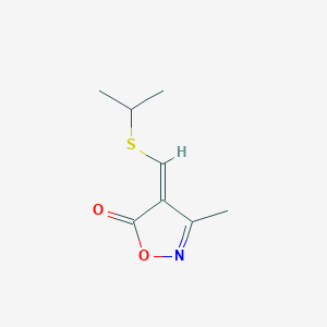 (4Z)-3-methyl-4-(propan-2-ylsulfanylmethylidene)-1,2-oxazol-5-one