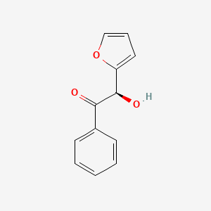 (2R)-2-(Furan-2-yl)-2-hydroxy-1-phenylethan-1-one