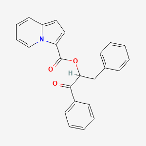 1-Oxo-1,3-diphenylpropan-2-yl indolizine-3-carboxylate