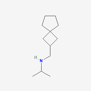 N-(spiro[3.4]octan-2-ylmethyl)propan-2-amine