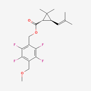 molecular formula C19H22F4O3 B12944663 (1S,3S)-2,3,5,6-Tetrafluoro-4-(methoxymethyl)benzyl 2,2-dimethyl-3-(2-methylprop-1-en-1-yl)cyclopropanecarboxylate 