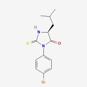 molecular formula C13H15BrN2OS B12948882 (5S)-3-(4-Bromophenyl)-5-(2-methylpropyl)-2-sulfanylideneimidazolidin-4-one CAS No. 61357-82-2