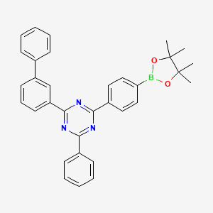 molecular formula C33H30BN3O2 B12956794 2-([1,1'-Biphenyl]-3-yl)-4-phenyl-6-(4-(4,4,5,5-tetramethyl-1,3,2-dioxaborolan-2-yl)phenyl)-1,3,5-triazine 