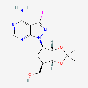 ((3AR,4R,6R,6aS)-6-(4-amino-3-iodo-1H-pyrazolo[3,4-d]pyrimidin-1-yl)-2,2-dimethyltetrahydro-4H-cyclopenta[d][1,3]dioxol-4-yl)methanol