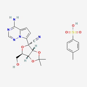 molecular formula C22H25N5O7S B12963389 (3aR,4R,6R,6aR)-4-(4-Aminopyrrolo[2,1-f][1,2,4]triazin-7-yl)-6-(hydroxymethyl)-2,2-dimethyltetrahydrofuro[3,4-d][1,3]dioxole-4-carbonitrile 4-methylbenzenesulfonate 