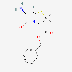 molecular formula C15H18N2O3S B12980401 (2S,5R,6R)-Benzyl 6-amino-3,3-dimethyl-7-oxo-4-thia-1-azabicyclo[3.2.0]heptane-2-carboxylate 