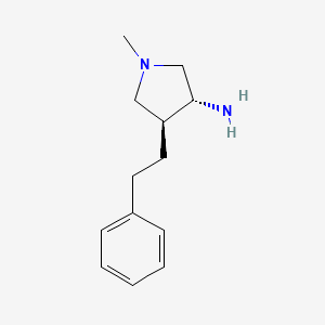 (3R,4S)-1-Methyl-4-phenethylpyrrolidin-3-amine