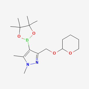 1,5-Dimethyl-3-(((tetrahydro-2H-pyran-2-yl)oxy)methyl)-4-(4,4,5,5-tetramethyl-1,3,2-dioxaborolan-2-yl)-1H-pyrazole