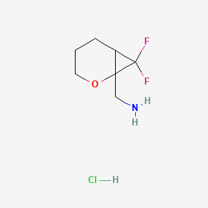 molecular formula C7H12ClF2NO B12988890 (7,7-Difluoro-2-oxabicyclo[4.1.0]heptan-1-yl)methanamine hydrochloride 