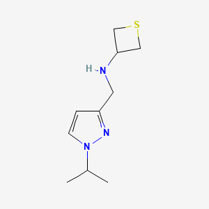 molecular formula C10H17N3S B12991563 N-((1-Isopropyl-1H-pyrazol-3-yl)methyl)thietan-3-amine 