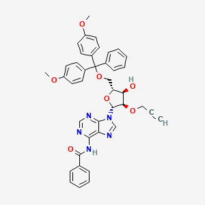 N-(9-((2R,3R,4R,5R)-5-((Bis(4-methoxyphenyl)(phenyl)methoxy)methyl)-4-hydroxy-3-(prop-2-yn-1-yloxy)tetrahydrofuran-2-yl)-9H-purin-6-yl)benzamide