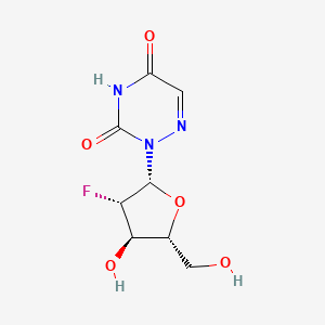 molecular formula C8H10FN3O5 B13007121 2-((2R,3S,4R,5R)-3-Fluoro-4-hydroxy-5-(hydroxymethyl)tetrahydrofuran-2-yl)-1,2,4-triazine-3,5(2H,4H)-dione 