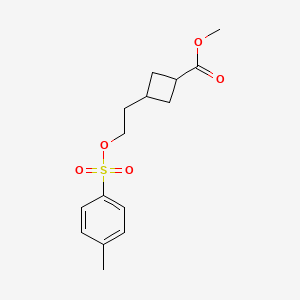 molecular formula C15H20O5S B13024292 Methyl3-{2-[(4-methylbenzenesulfonyl)oxy]ethyl}cyclobutane-1-carboxylate 