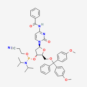 molecular formula C46H52N5O8P B13025592 (2S,3R,5S)-5-(4-Benzamido-2-oxopyrimidin-1(2H)-yl)-2-((bis(4-methoxyphenyl)(phenyl)methoxy)methyl)tetrahydrofuran-3-yl(2-cyanoethyl)diisopropylphosphoramidite 