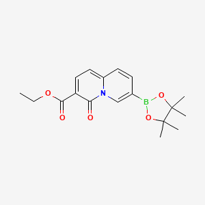 molecular formula C18H22BNO5 B13027132 Ethyl 4-oxo-7-(4,4,5,5-tetramethyl-1,3,2-dioxaborolan-2-yl)quinolizine-3-carboxylate 