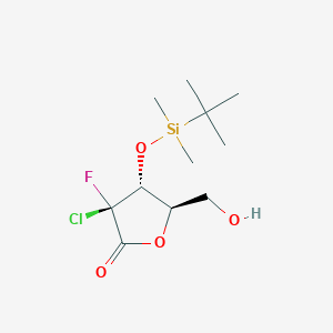 molecular formula C11H20ClFO4Si B13027149 (3S,4R,5R)-4-[(tert-butyldimethylsilyl)oxy]-3-chloro-3-fluoro-5-(hydroxymethyl)oxolan-2-one 