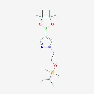 molecular formula C16H31BN2O3Si B13031983 1-(2-{[dimethyl(propan-2-yl)silyl]oxy}ethyl)-4-(tetramethyl-1,3,2-dioxaborolan-2-yl)-1H-pyrazole 