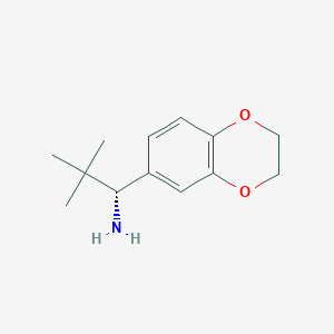 molecular formula C13H19NO2 B13054407 (1R)-1-(2,3-Dihydro-1,4-benzodioxin-6-YL)-2,2-dimethylpropan-1-amine 