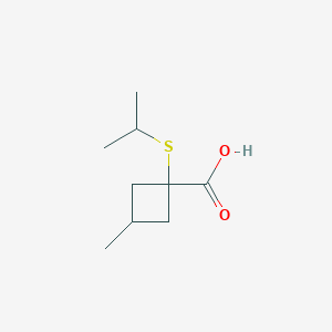 3-Methyl-1-(propan-2-ylsulfanyl)cyclobutane-1-carboxylic acid