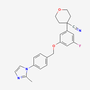 molecular formula C23H22FN3O2 B13059917 4-(3-Fluoro-5-((4-(2-methyl-1h-imidazol-1-yl)benzyl)oxy)phenyl)tetrahydro-2h-pyran-4-carbonitrile 