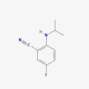 molecular formula C10H11FN2 B13067530 5-Fluoro-2-[(propan-2-yl)amino]benzonitrile 